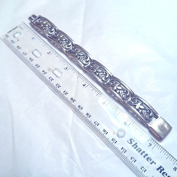 SIlPADA B1462 Sterling Silver Floral Vine Filigree Link Panel Sterling Bracelet - Picture 9 of 10